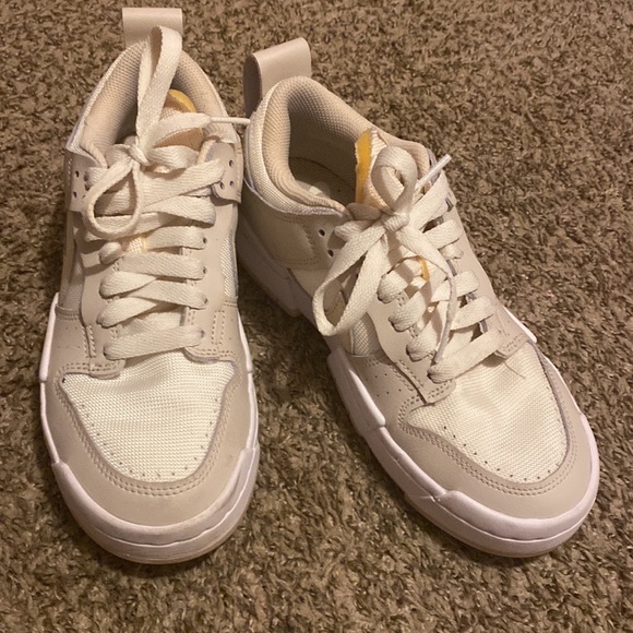 Nike Dunk Low Disrupt
Sail Desert Sand (W) - Picture 5 of 6